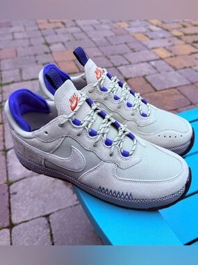 WOMENS NIKE AIR FORCE 1 WILD OLIVE AURA/ RACER BLUE FB2348-301 US SIZE 10 (NWOT)